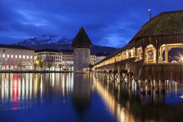 Chapel Bridge at night