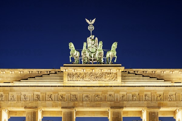 Statue on top of Brandenburg Gate