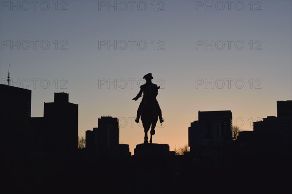 George Washington Statue