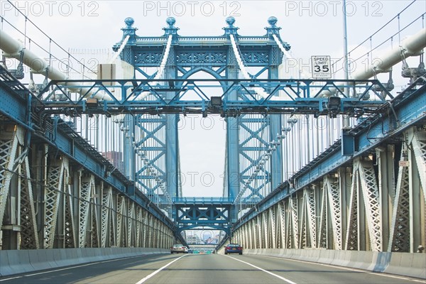 Manhattan bridge