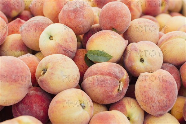 Heap of peaches