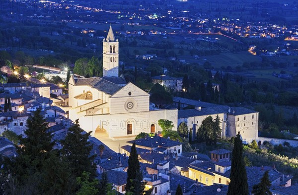 Basilica of St. Clare of Assisi at night