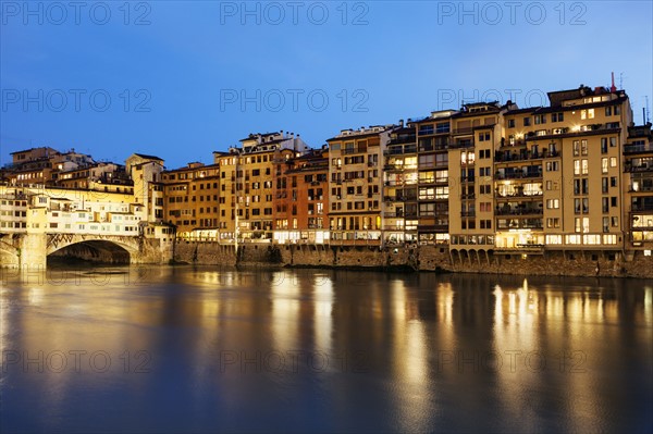 Ponte Vecchio at night