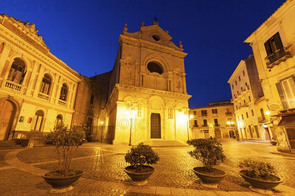 Cattedrale di Santa Maria at sunrise