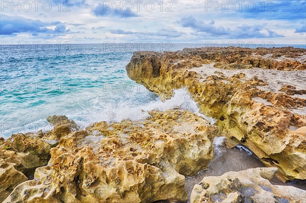 Wave splashing on coastline