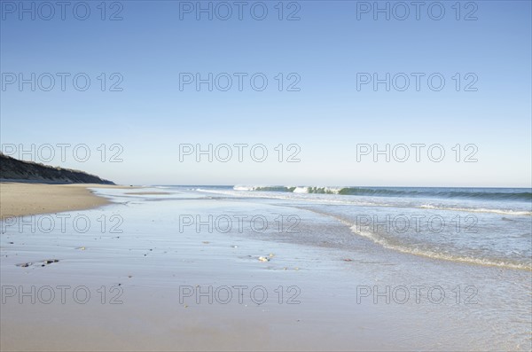 Massachusetts, Orleans, Nausea Beach and coastline