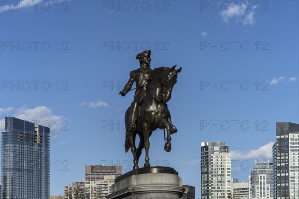 Massachusetts, Boston, Statue of George Washington against blue sky in Boston Public Garden