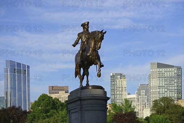 Massachusetts, Boston, Statue of George Washington