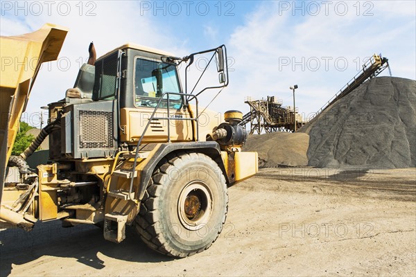 Dump track and heap of gravel