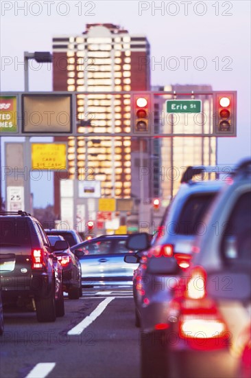 USA, New Jersey, Jersey City, Traffic in city street