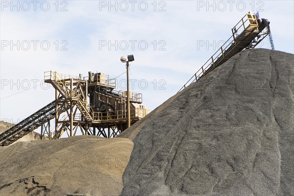 Conveyors in gravel quarry