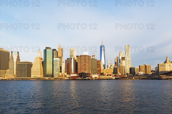 USA, New York State, New York City, Manhattan, City panorama seen across East River