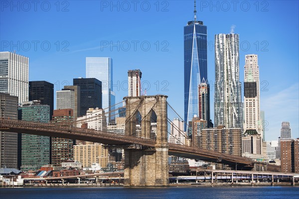 USA, New York State, New York City, Manhattan, City panorama with Brooklyn Bridge