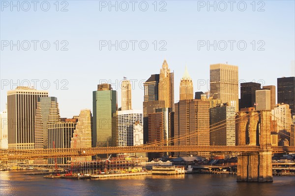 USA, New York State, New York City, Manhattan, City panorama with Brooklyn Bridge