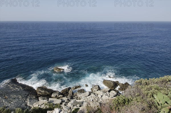 Italy, Liguria, Sestri Levante, Stones by sea