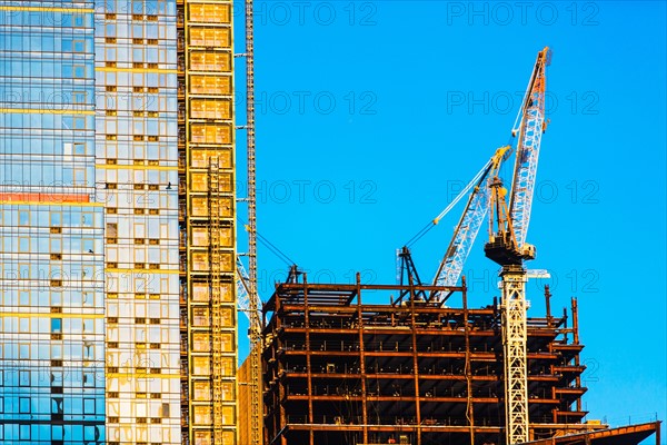 USA, New York State, New York City, Skyscraper under construction