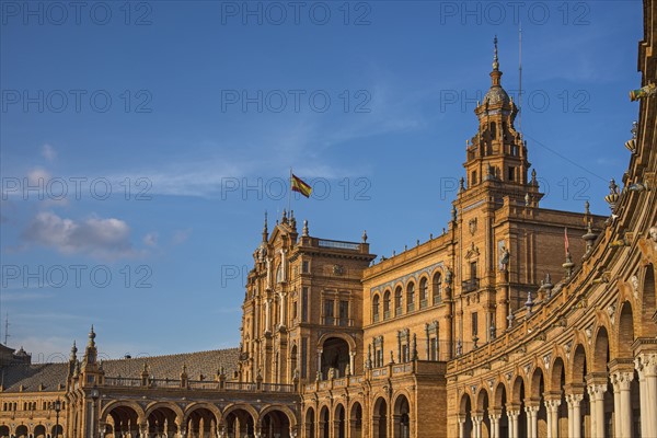 Spain, Seville, Plaza De Espana on sunny day