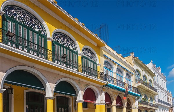 Cuba, Havana, Colonial architecture