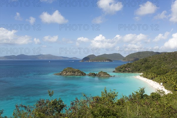 USA, Virgin Islands, St. Thomas, Landscape with Caribbean Sea