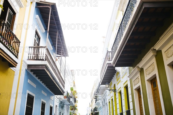 Puerto Rico, San Juan, Colorful buildings in town center