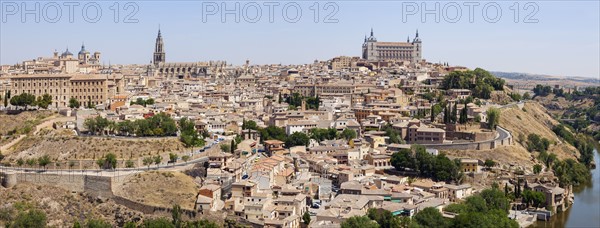 Spain, Castile-La Mancha, Panoramic view of Toledo