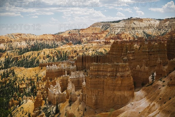 USA, Utah, Sedimentary rocks in Bryce Canyon National Park