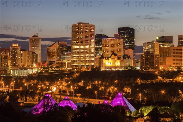 Canada, Alberta, Edmonton, Cityscape at dusk