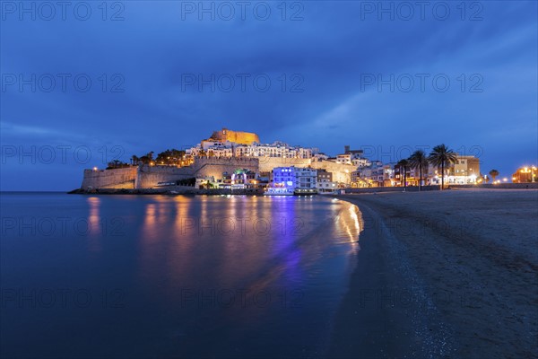 Spain, Valencian Community, Peniscola, Moody sky over Peniscola