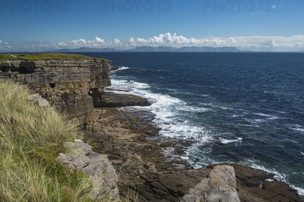 Ireland, Donegal County, Muckross Head, Cliffs and sea