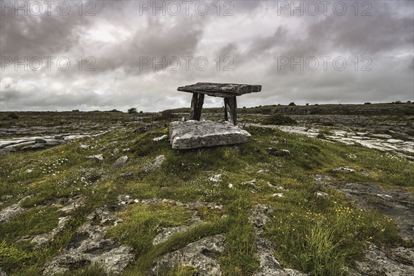 Ireland, Clare County, Burren, Poulnabrone Dolmen over plain