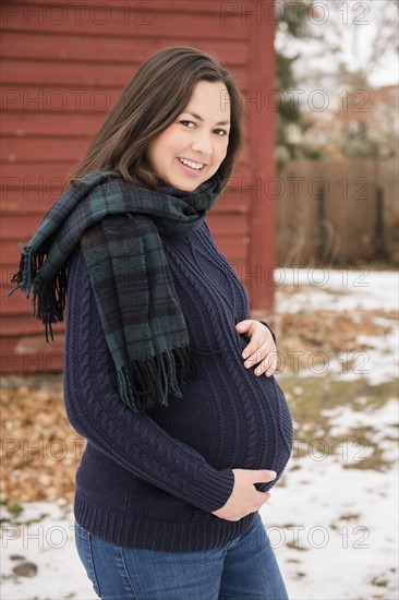 Portrait of pregnant woman