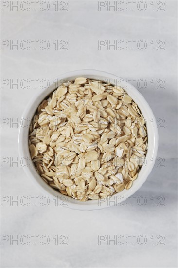 Overhead view of oats in bowl