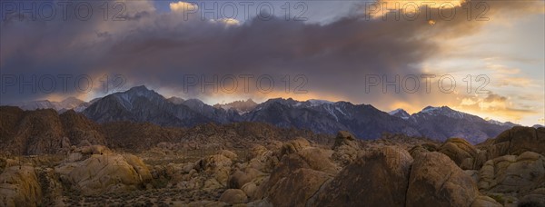 USA, California, Alabama hills, Snowcapped mountains at sunset