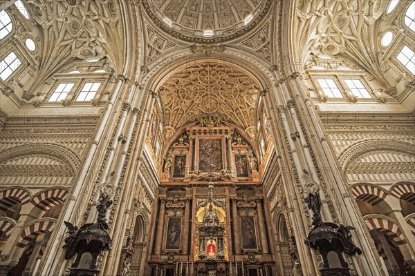 Spain, Andalusia, Cordoba, Interior of Great Mosque of Córdoba
