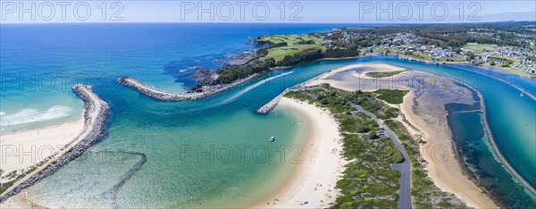 Australia, New South Wales, Narooma, Harbour and lagoon