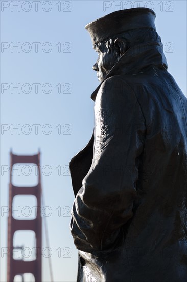 USA, California, San Francisco, Golden Gate Bridge, Merchant Seamen Memorial in sunlight