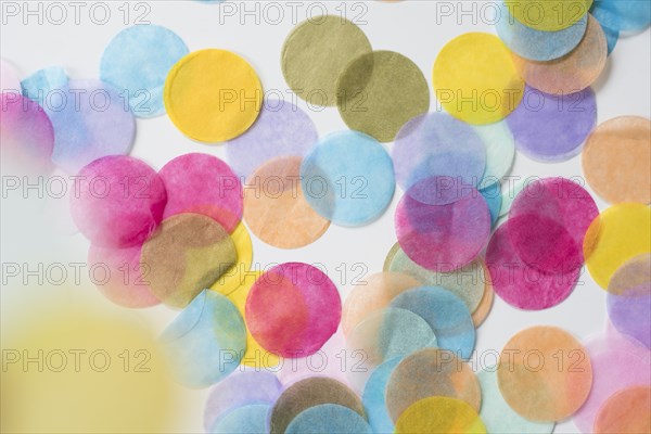 Circular confetti