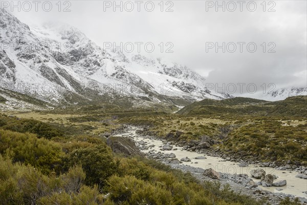 Hooker Valley in Mount Cook National Park, New Zealand