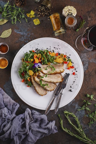 Roasted pork salad with flowers