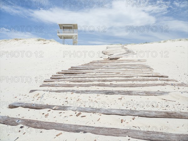 Lifeguard hut by boardwalk