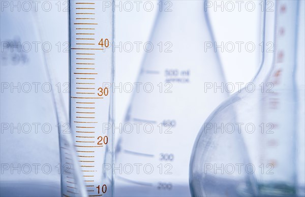 Measurements on beakers