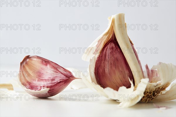 Garlic cloves