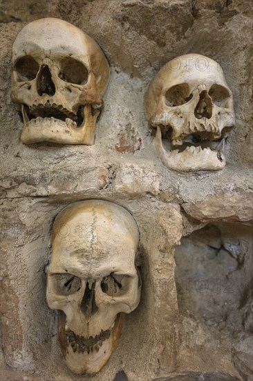 Serbia, Nis Nis, Human skulls in rock