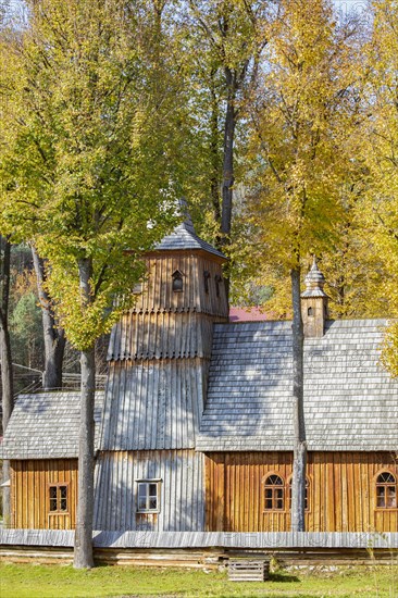 Poland,  Lesser Poland, Sromowce Nizne, Wooden church among trees