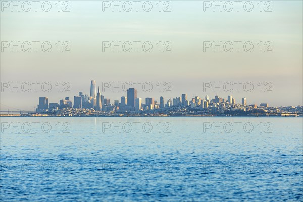 USA, California, San Francisco, Skyline of modern city