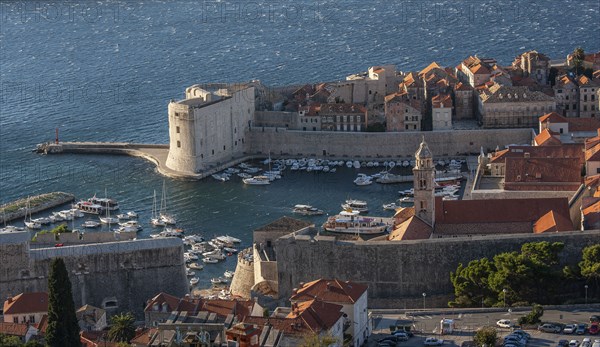 Croatia, Dubrovnik, Old town and marina