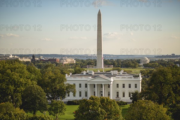 White House with Washington Monument behind