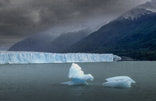 Perito Moreno Glacier in Patagonia Glaciares National Park