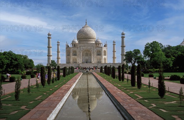 Front view of Taj Mahal