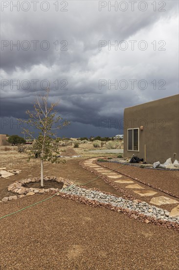 Usa, New Mexico, Santa Fe, Home renovation in desert garden